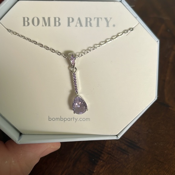 Bomb Party Necklaces - Picture 6 of 7